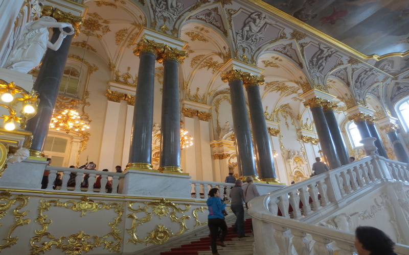 architectural column, real people, indoors, 4K, building, belief, crowd, men, travel destinations, entrance, museum, adult, stairs, group of people, architecture