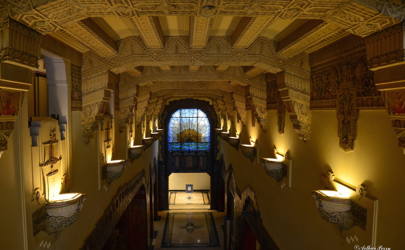 day, no people, travel, lighting equipment, built structure, staircase, electric lamp, ceiling, architectural column, Vintage, mansion, deco, travel destinations