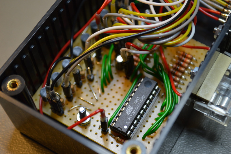 avr, 5K, wire, electronics, no people, close-up, electricity, electronics industry, connection, complexity, atmel, diy, indoors, cable, computer chip
