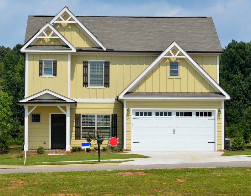 moving, painted, plant, grass, residential building, yellow, mortgage, facade, House, neighborhood, home ownership, home, property, no people, lawn, investment