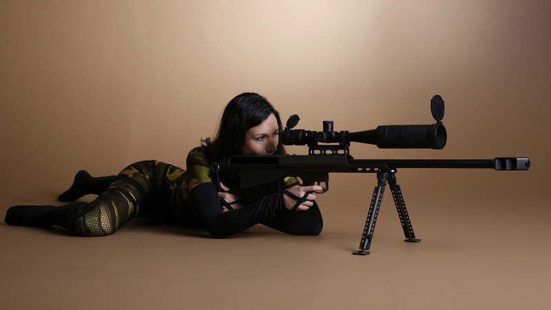 human, 1080P, automatic firearm, man, male, business, rifle, autoloader, military, firearm, caucasian, hand, machine gun, concert, gun, adult, assault rifle