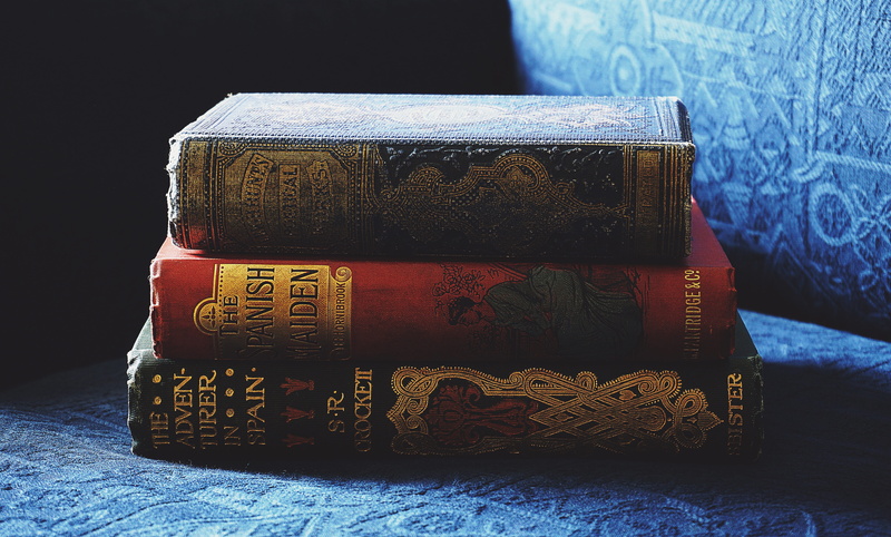 indoors, assorted, book bindings, focus on foreground, book, 5K, books, design, belief, blue, religion, text, o, open, communication, textile, no people