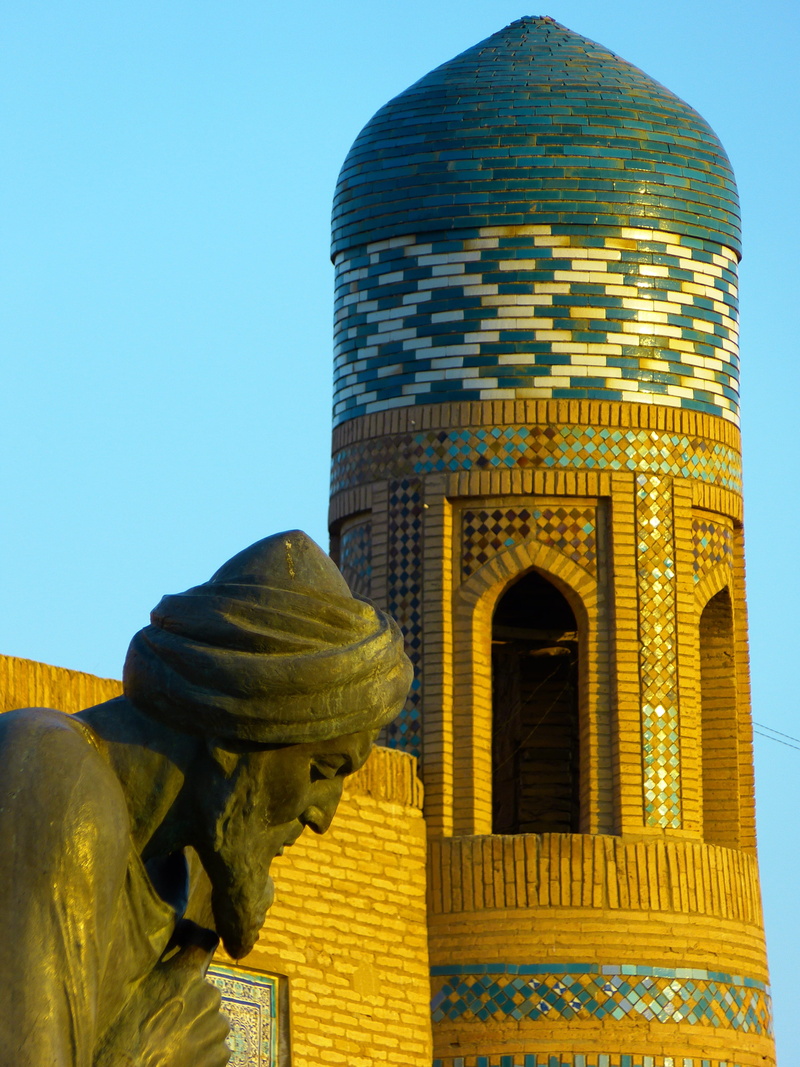Scholar, clear sky, sculpture, history, building exterior, travel, mathematician, outdoors, geographer, the past, abu dscha jafar muhammad, statue, travel destinations