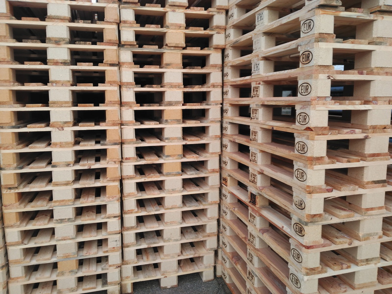 backgrounds, pattern, repetition, no people, arrangement, side by side, large group of objects, close-up, 4K, in a row, stack, wood - Material, pallet