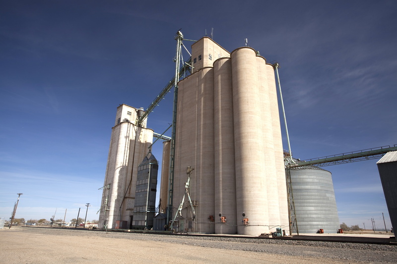 country, agriculture, outside, day, sky, business, countryside, nature, fuel and power generation, storage tank, cloud - sky, texas, infrastructure, sunlight