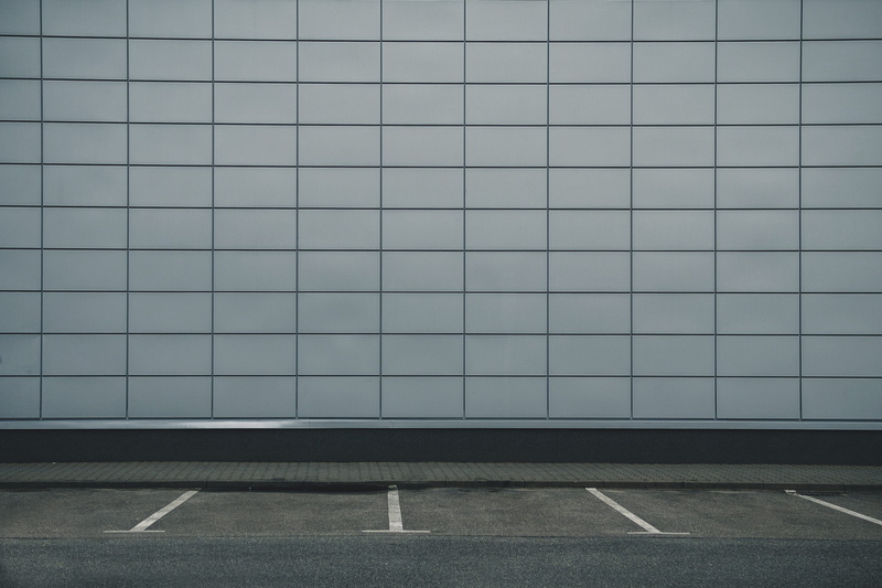 tile, absence, empty, transportation, parking, wall - Building Feature, blank, road, city, white, symbol, pattern, sign, building, indoors, architecture