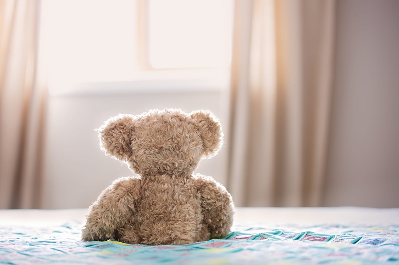 teddy bear, day, indoors, lifestyles, toy, relaxation, innocence, cozy, bedroom, domestic life, stuffed animal, bear, window, bed, softness, simplicity