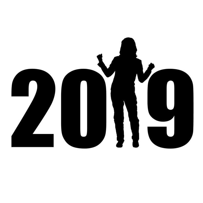 real people, woman, new years day, numbers, text, 1080P, happiness, 2019, lifestyle, sign, announcement, people, joy, exited, females, day, standing, new year