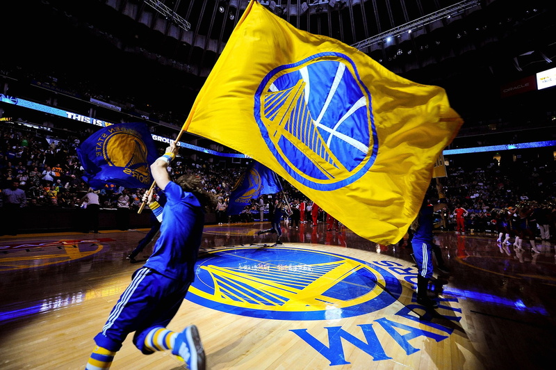 multi colored, leisure activity, full length, yellow, state, lifestyles, warriors, amusement park, warrior, Golden State Warriors, sports, holding, sport