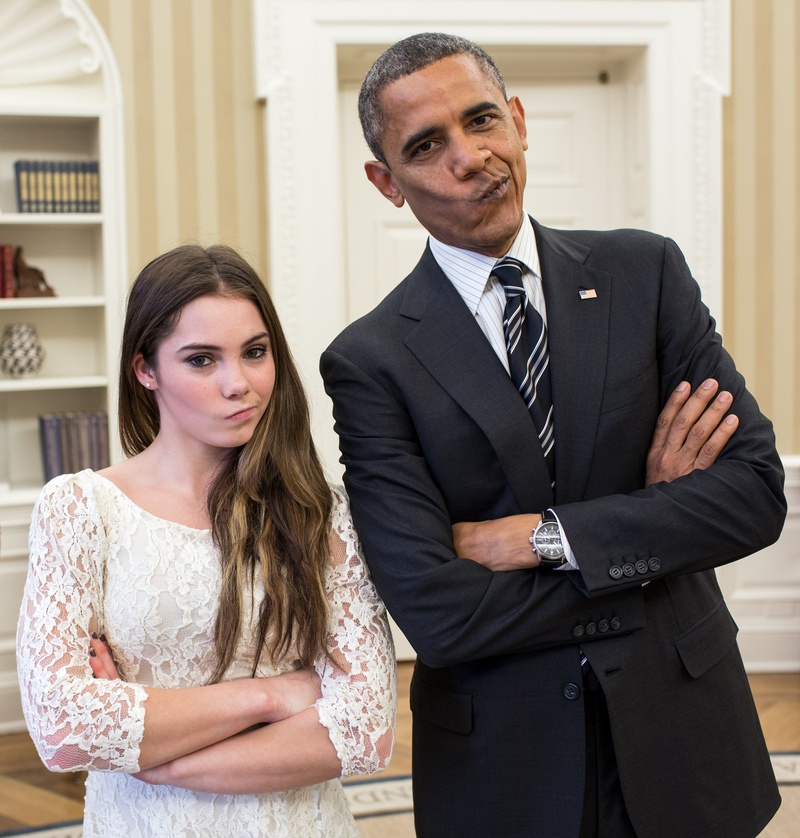 waist up, females, funny, oval office, young women, suit, portrait by pete souza, official photo, humor, men, beside, mature Adult, young adult, relaxed
