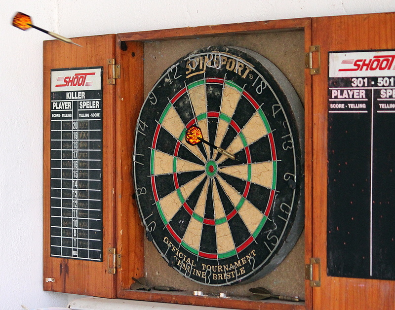 no people, middle, game of darts, 2K, circle, throw, architecture, shape, accuracy, softip dart, art and craft, precision sports, sport, close-up, play
