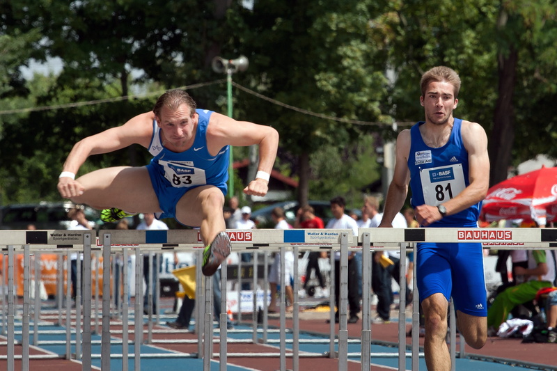track and field, clothing, 2K, young adult, people, hurdles, competition, effort, sport, athletics, challenge, vitality, sports race, adult, lifestyles