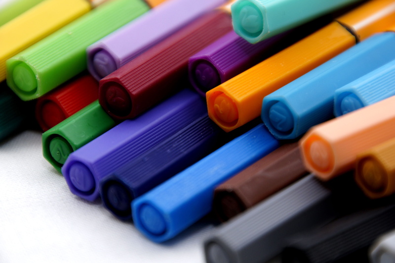 learn, high angle view, toy block, group of objects, indoors, studio shot, connection, technology, large group of objects, felts, learning, green color