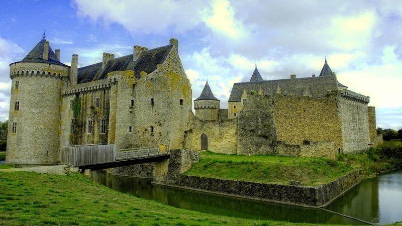 clouds, castle, bridge, beautiful, 1080P, old, moat, animals