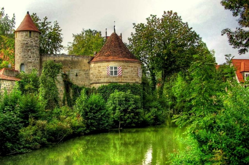 bushes, river, green, concrete, 1080P, castle, animals, trees, house, water, greens, among, beige, moat