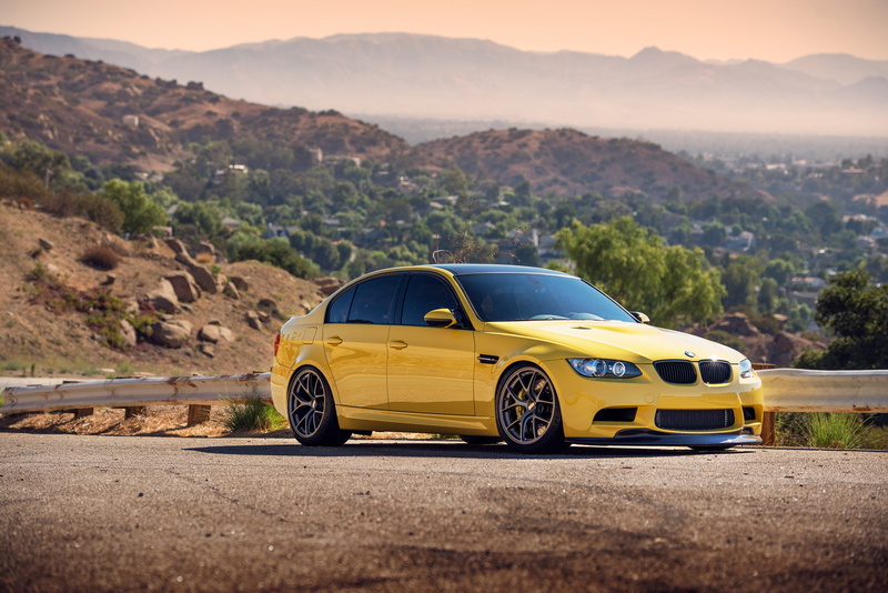 hatchback, BMW, headlight, day, technology, outdoors, mode of Transport, alloy Wheel, hills, motor Vehicle, E90, competition, beauty in nature, wheel, bump