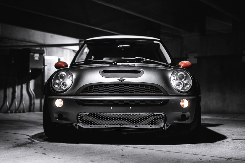 vehicle, car, vintage car, front view, photography, sports car, close-up, garage, electric lamp, 5K, travel, headlight, city, transportation, quick, retro styled
