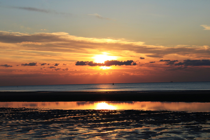 horizon over water, beauty in nature, no people, north sea, horizon, idyllic, water, nature, sunset, orange color, land, background, coast, sun, sky, oostende