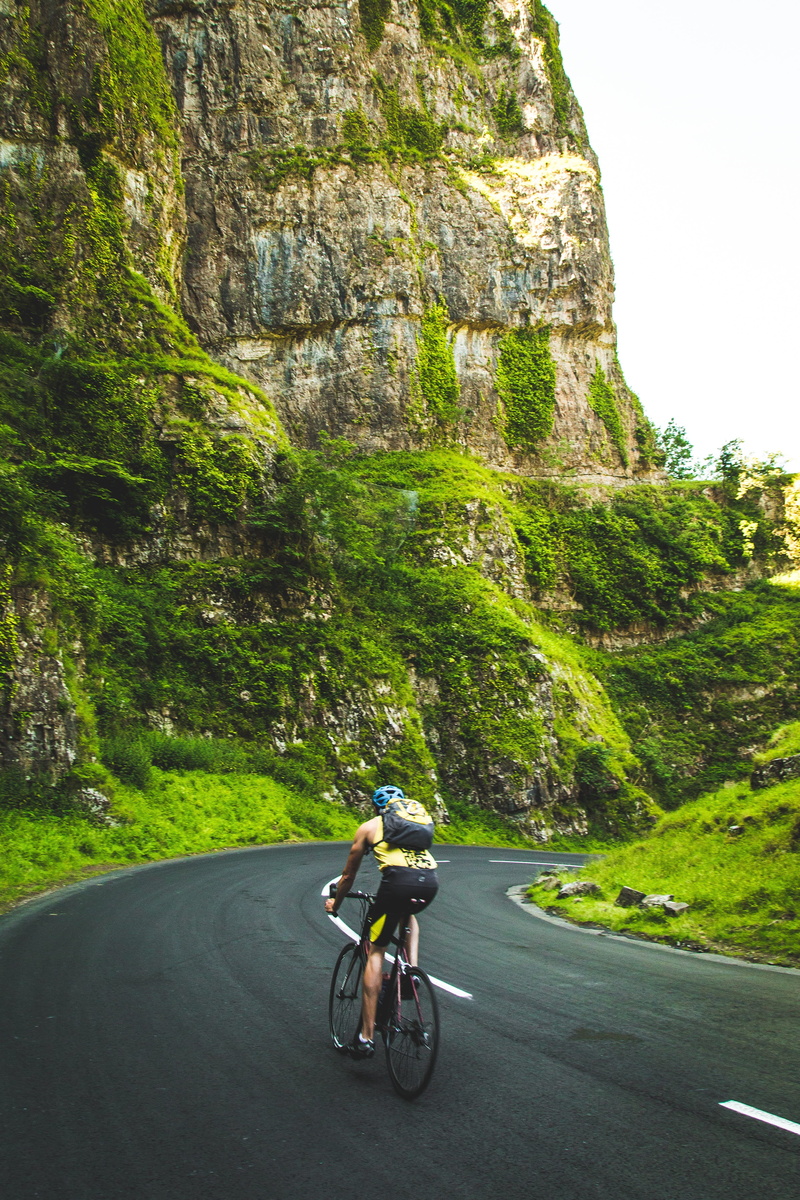 mode of transportation, summer, downhill, person, cliff, male, people, biking, curve, riding, near, slope, speed, lifestyles, cyclist, traffic, mossy, leisure activity