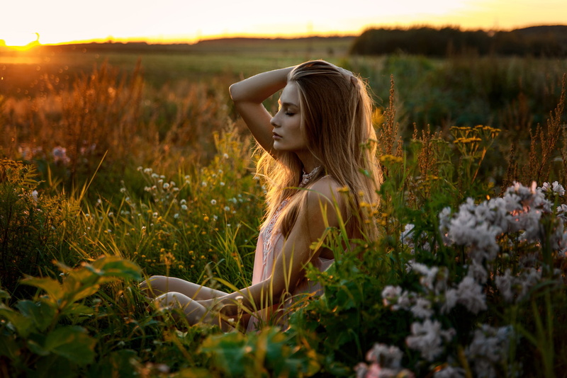 Victoria, model, dress, field, sweetheart, ideal, pretty, Vika, young, relax, grass, Dmitrij Butvilovskij, light, nature, the beauty, girl, beauty, summer