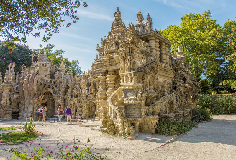religion, group of people, archaeology, travel, ancient, 5K, palais ideal, ancient civilization, tourism, building, facteur cheval, visit, france, belief