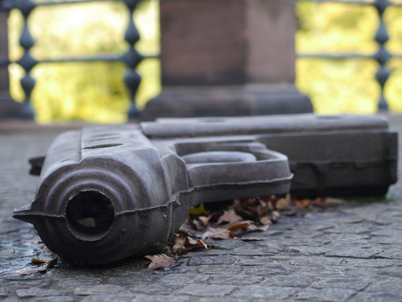 focus, mode of transportation, shoot, focus on foreground, plant part, iron sculpture, gray, transportation, autumn, change, no people, outdoors, dangerous