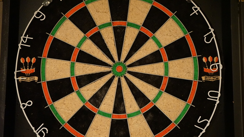 luck, shape, determination, dart, sport, achievement, target, center, shot, scoring, competition, no people, score, bullseye, game, black, dart board, brown