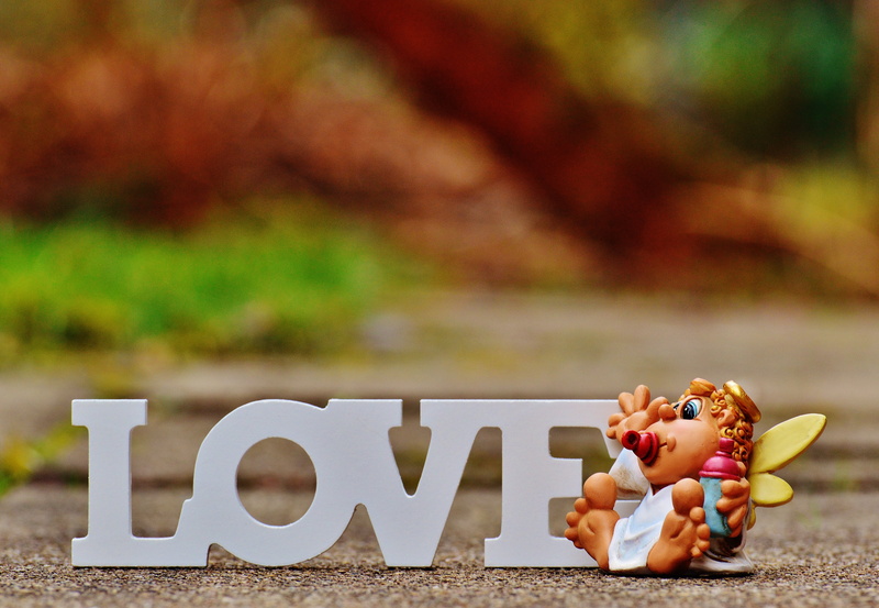 5K, sweet, art and craft, nature, cheerful, childhood, figurine, male likeness, still life, figure, communication, outdoors, angel, baby, sunlight, love