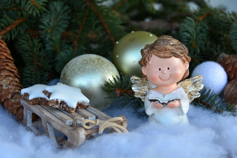 tree, satisfaction, gift, cinnamon stars, figure, christmas images, white, harmony, smile, dress, 4K, greeting card, faith, wing, book, baubles, cold temperature
