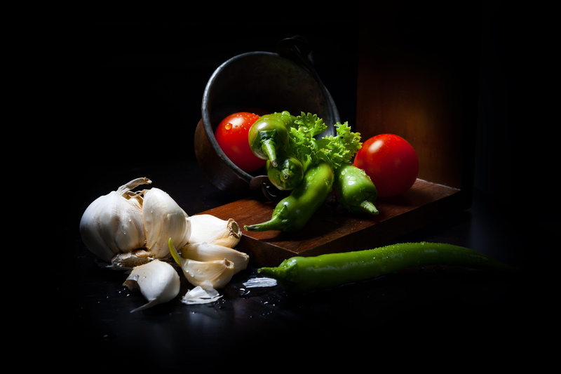 garlic, pepperoni, no people, freshness, black background, vegan, 4K, food and drink, vegetables, assorted, food, eat, red, spice, vegetable, ingredient