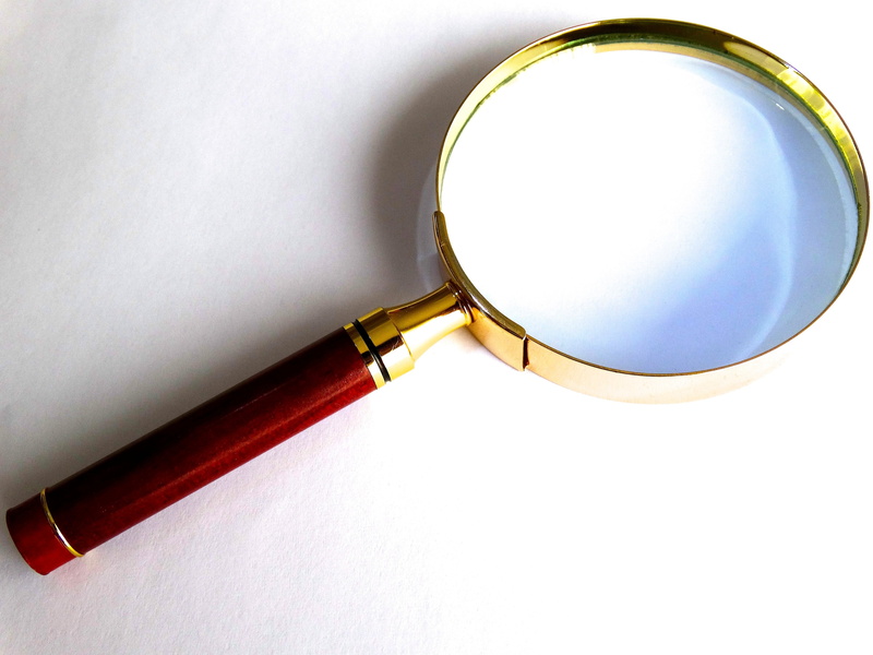 red, magnifying, optical Instrument, shiny, elegant, 4K, discovery, focus, wood, copy space, exploration, indoors, magnifying Glass, education, table
