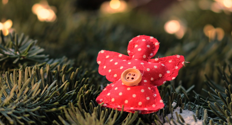 fabric angel, white, creativity, red, cute, tree decorations, close-up, christmas tree jewelry, tree, mood, christmas ornaments, christmas card, christmas decorations