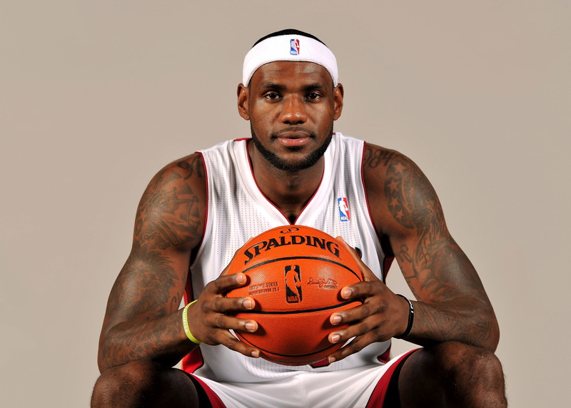 front view, athlete, competition, men, sportsman, basketball - Ball, sport, american Culture, indoors, portrait, people, one Man Only, basketball uniform