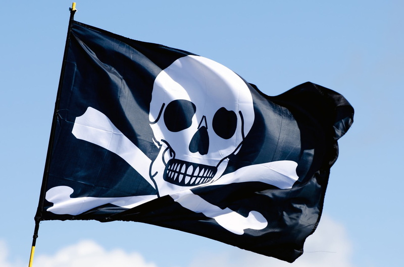 close, patriotism, waving, warning sign, sky, no people, fabric, community, 1080P, isolated, clipping path, white color, skull, flag, pole, bone, jolly roger
