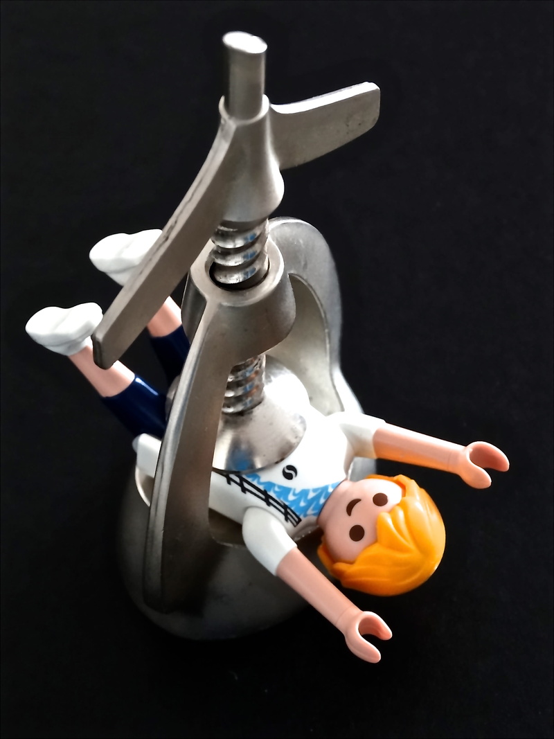 no people, faucet, Nutcracker, still life, close-up, help, machine, toy, high angle view, full length, art and craft, Presses, representation, minifigure
