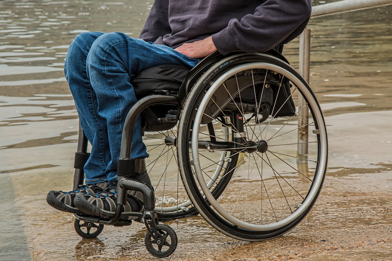 5K, medical, therapy, folding, health, physiotherapy, physical Impairment, people, person, sitting, real people, insurance, injured, disability, midsection