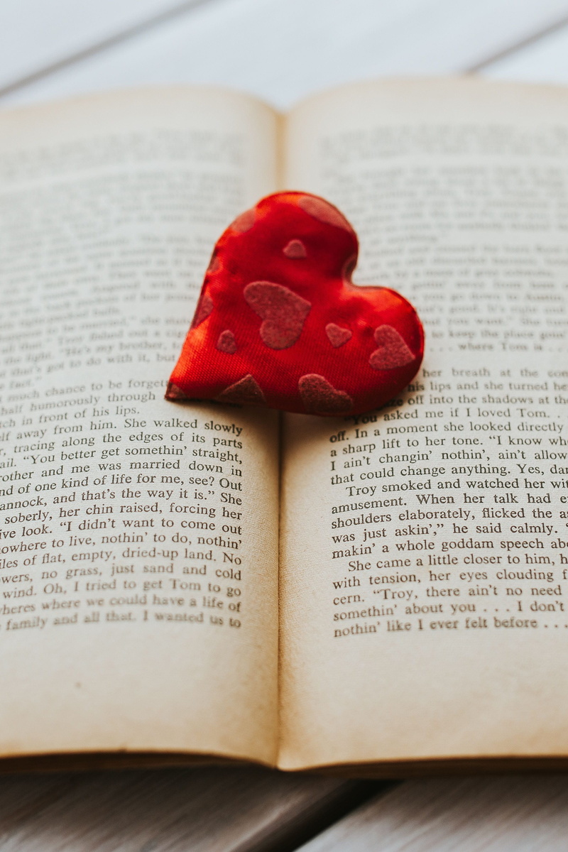 religion, book, page, symbol, old book, no people, little, Little red, heart Shape, pages, publication, positive emotion, old, red, 2K, literature, love