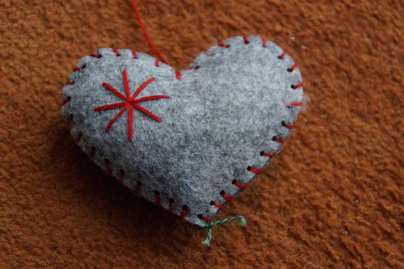 Felt, decor, event, Heart, red, symbol, decorate, surface, sweet food, emotion, deco, no people, directly above, gray, Hand, valentine, shape, decoration