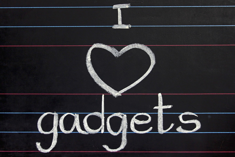 advertising, media, admiration, text, phrase, day, advertisement, device, gadgets, black, concept, love, no people, board, emotion, hardware, 5K, novelty