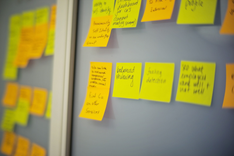 focus, note - message, 5K, communication, wall, selective, busy, text, notes, reminder, note, wall - building feature, to do list, western script, message