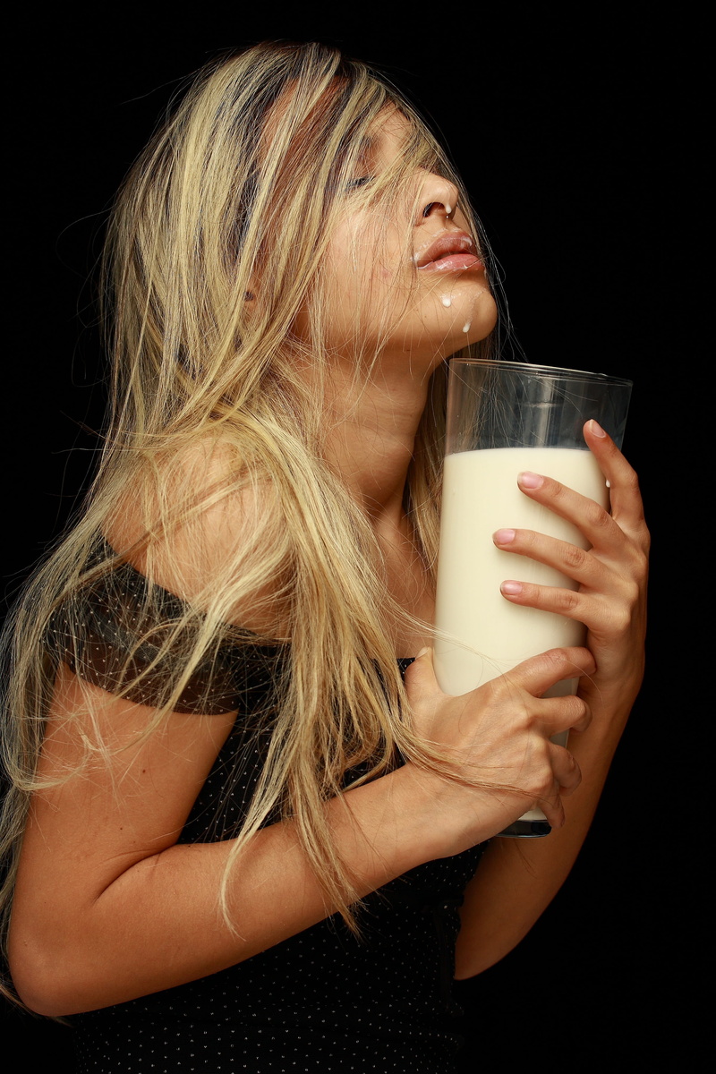 blond Hair, long hair, indoors, 4K, face, lifestyles, Model, only women, idea, nutrition, beverage, one Person, hairstyle, young women, people, one Woman Only
