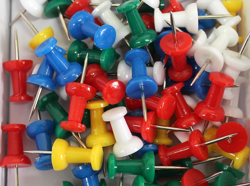 office, toy, red, needle, large group of objects, blue, variation, sheet, no people, heap, connection, colorful, board, full frame, still life, pushpin