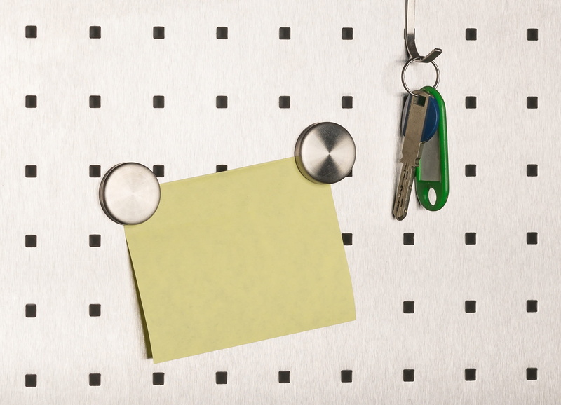 memo pad, time, notes, copy space, memory, color, paperclip, table, remember, magnetic mount, magnet, 1080P, handout, key, important, tablet, close-up