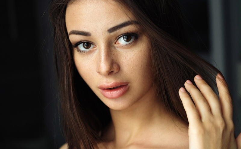 hairstyle, human face, body part, beauty, beautiful woman, young adult, beautiful people, headshot, Vladimir Serkov, close-up, face, 2K, long hair, make-up