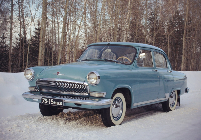  outdoors, antique, mode of Transport, headlight, day, land Vehicle, retro Styled, russia, motor vehicle, metal, nature, plant, vintage Car, transportation