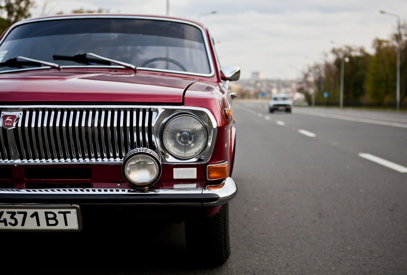 american Culture, Gas 24, day, antique, speed, nostalgia, retro Styled, cherry, red, vintage Car, motor vehicle, mode of Transport, headlight, stationary