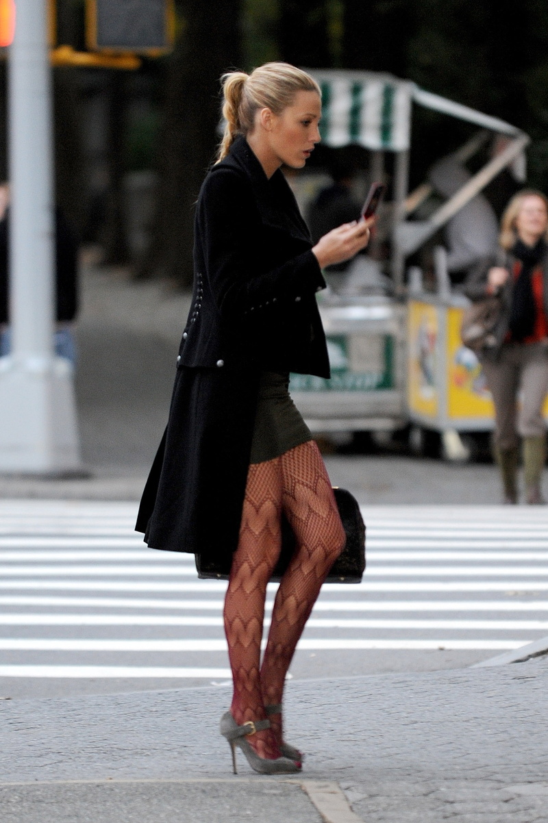 stockings, art, high, heels, blake, legs, 1080P, Blake Lively, leg, long, lively, hd, x, people