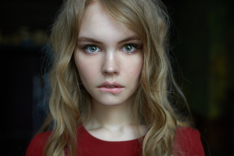 blonde, women, close-up, serious, eye, human face, Anastasia Scheglova, hair, black background, contemplation, young adult, looking at camera, looking at viewer