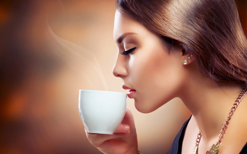 coffee break, hot drink, elegance, profile view, adult, beauty, food and drink, coffee - drink, drinking, beautiful woman, cup, coffee cup, face, young adult