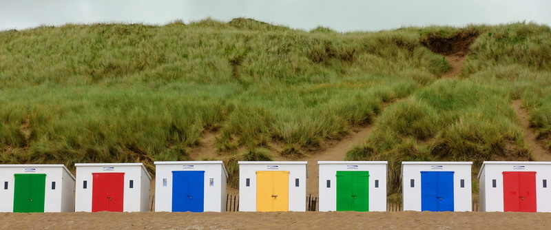 colorful, Hut, water, green color, brown, Cabin, beach, devon, Box, spectrum, bathing, sand, Beach, in a row, primary, blue, land, row, day, yellow, no People